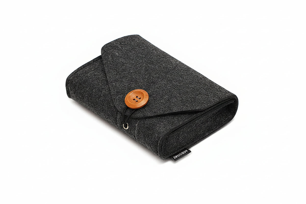 TechSafe – Portable Case for Digital Devices and Accessories