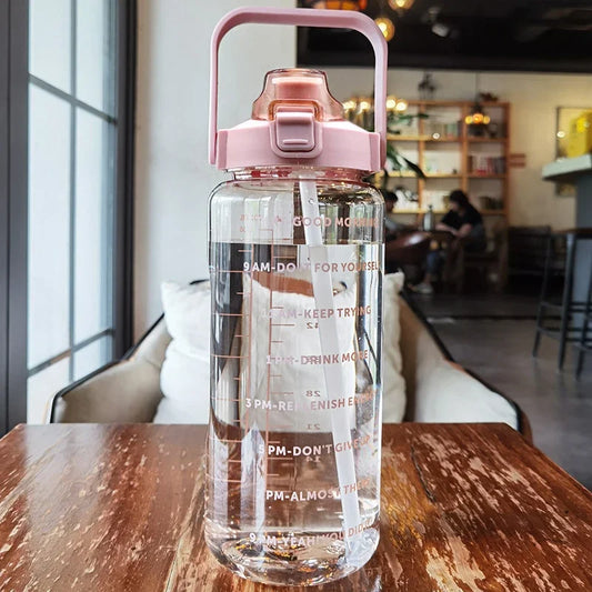AquaVoyage – Botella Portátil con pajita