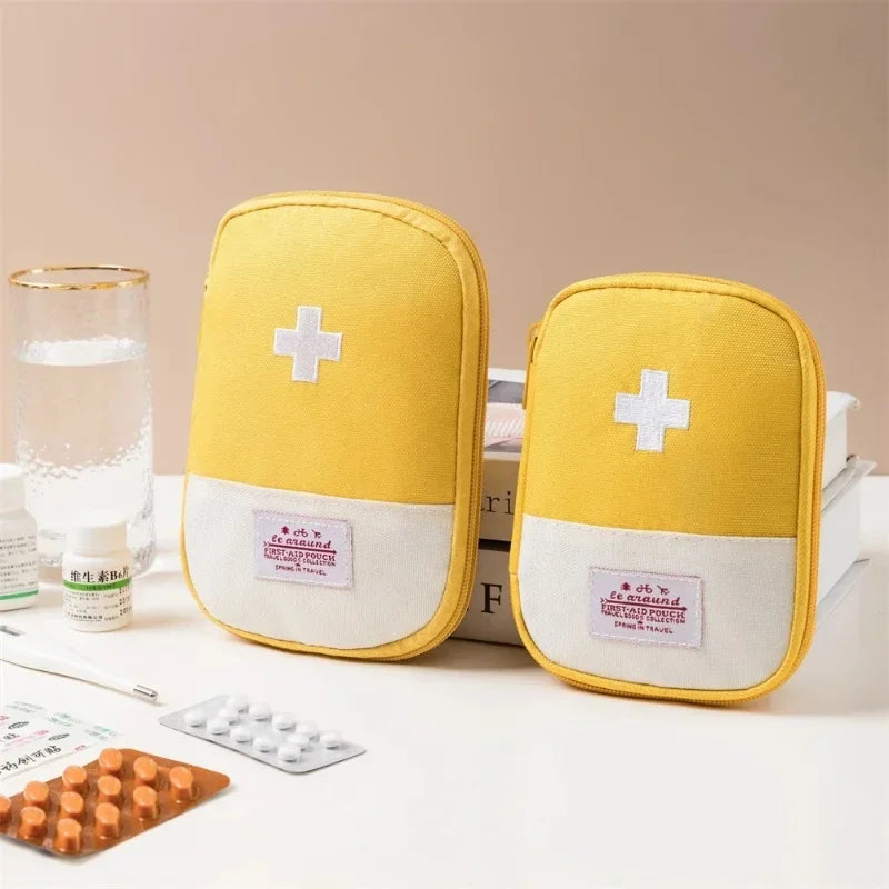 TravelMed Kit - Kit de Primeros Auxilios Portátil