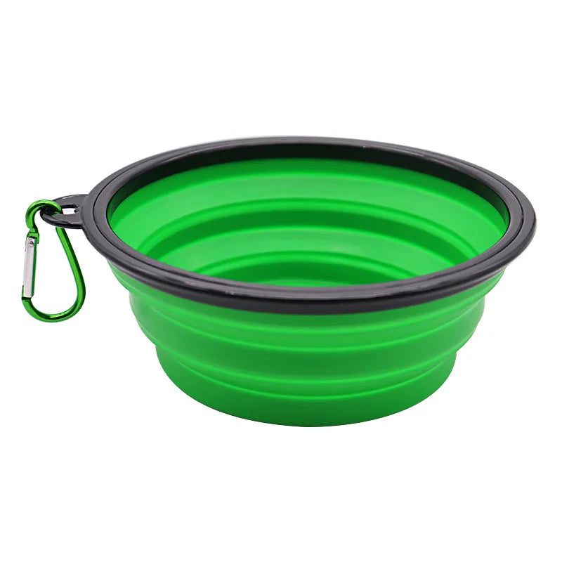 FlexiBowl Clip – Collapsible Silicone Pet Bowl with Carabiner