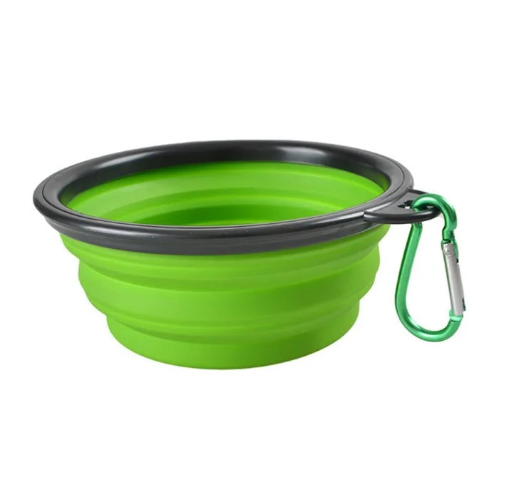 FlexiBowl Clip – Collapsible Silicone Pet Bowl with Carabiner