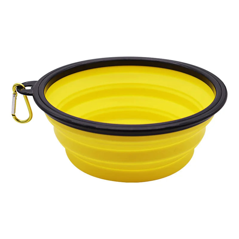 FlexiBowl Clip – Collapsible Silicone Pet Bowl with Carabiner